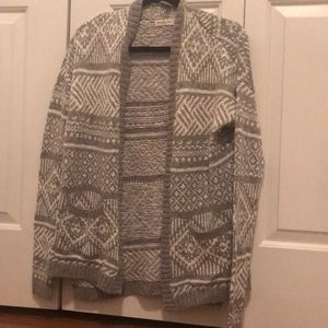 Grey and white patterned cardigan